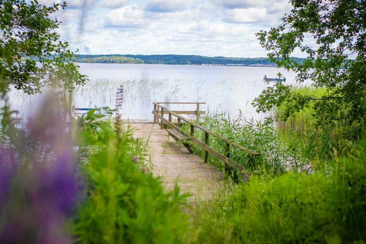 Karlskoga Folkhoegskola Vandrarhem Udden Eksteriør billede