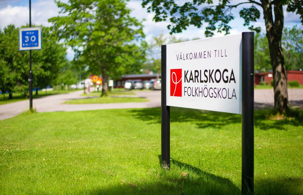 Karlskoga Folkhoegskola Vandrarhem Udden Eksteriør billede